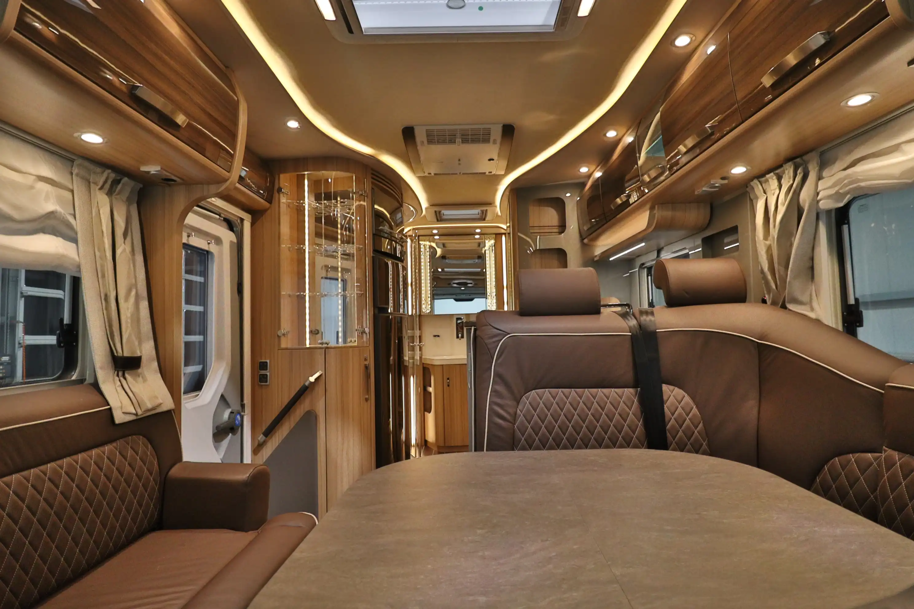 KNAUS SUN I 900 LX